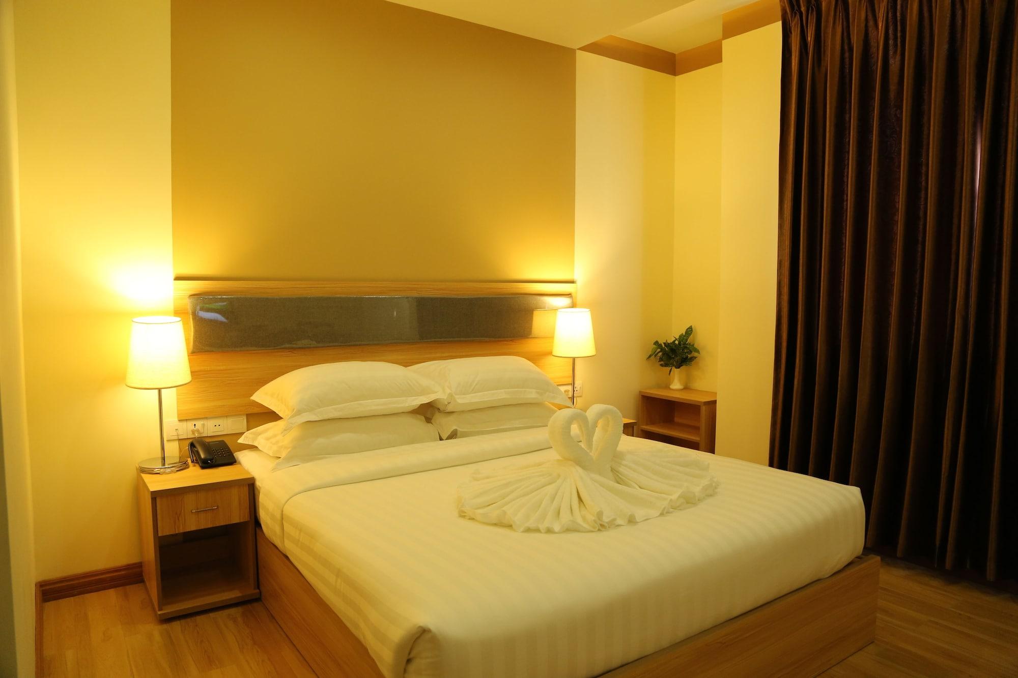 Naypyidaw Vegas Hotel - Nay Pyi Taw מראה חיצוני תמונה